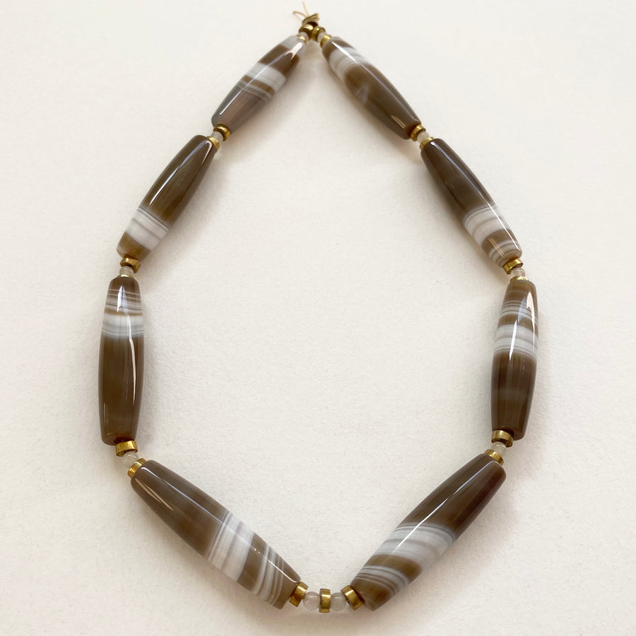 Agate Bead Strand (097_AGA_003)