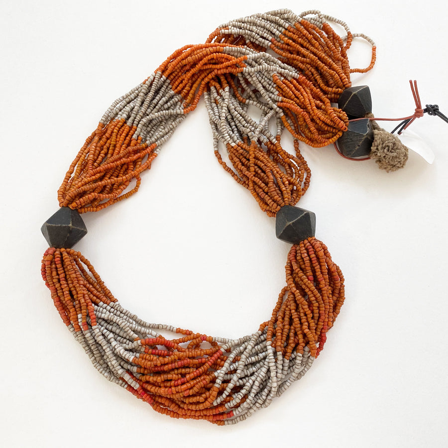 Multi-strand glass beaded necklace (103_IND_010j)