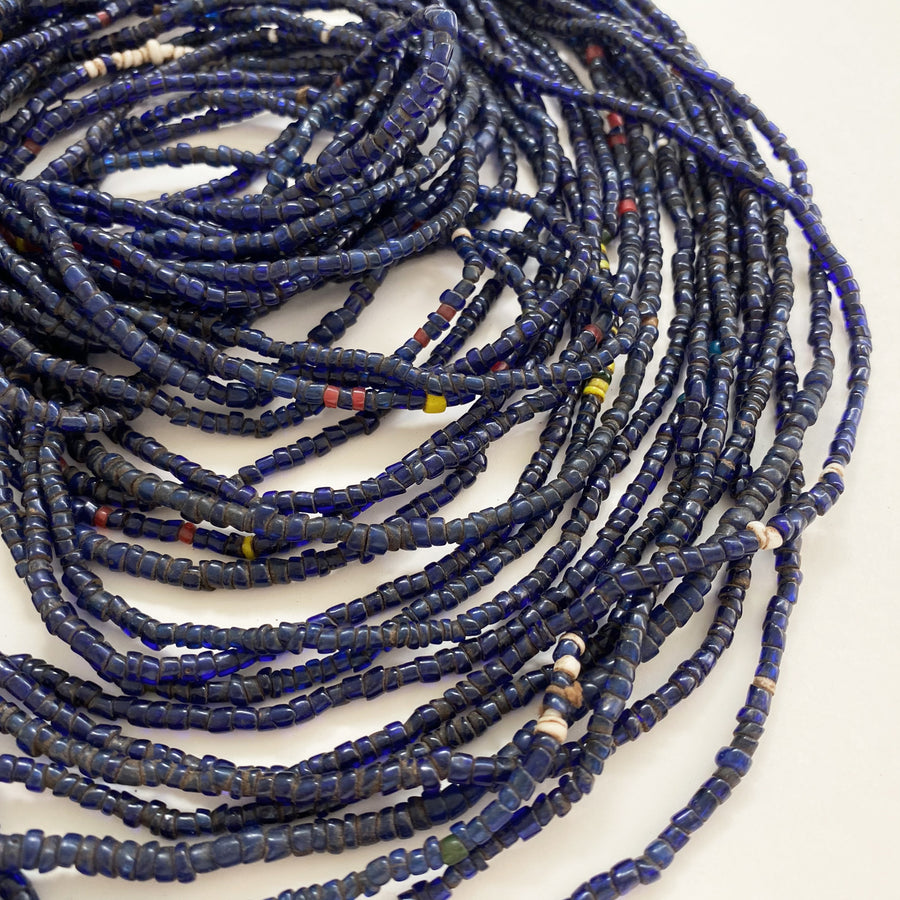 Multi-strand glass seed bead necklace (104_IND_004j)