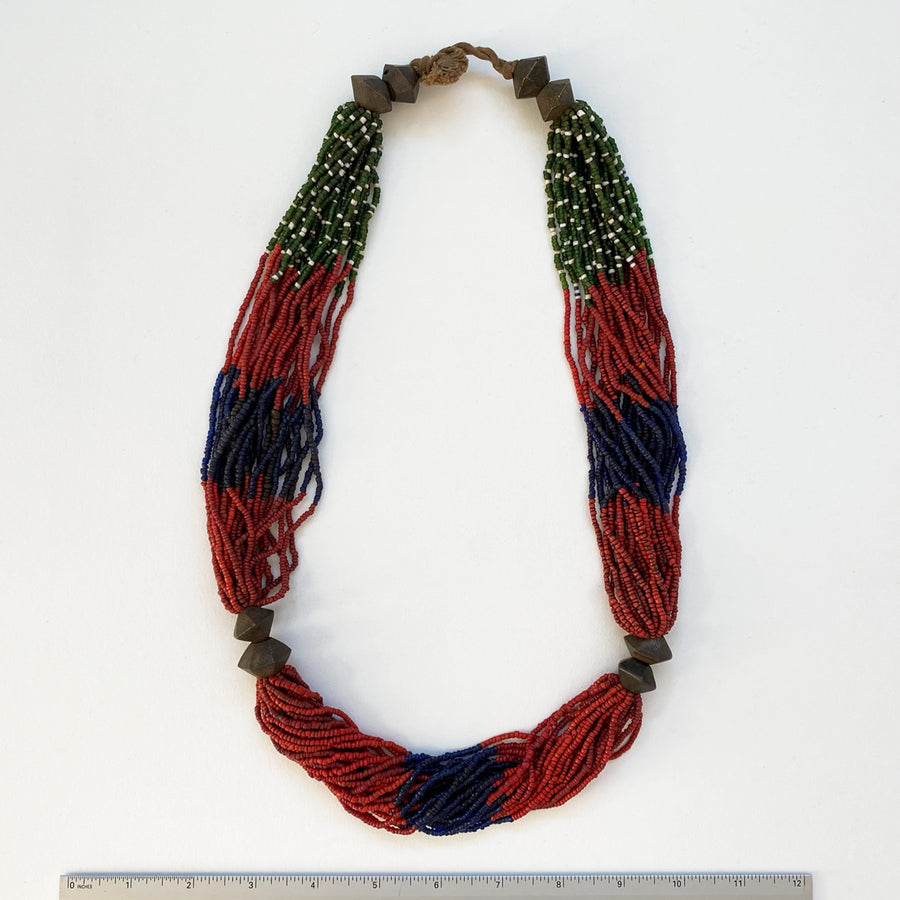 Multi-strand glass beaded necklace (106_IND_006j)
