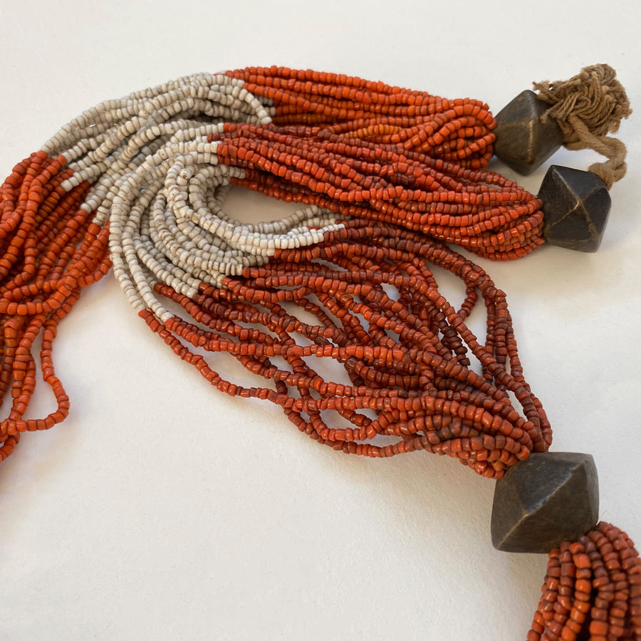 Multi-strand glass beaded necklace (106_IND_007j)