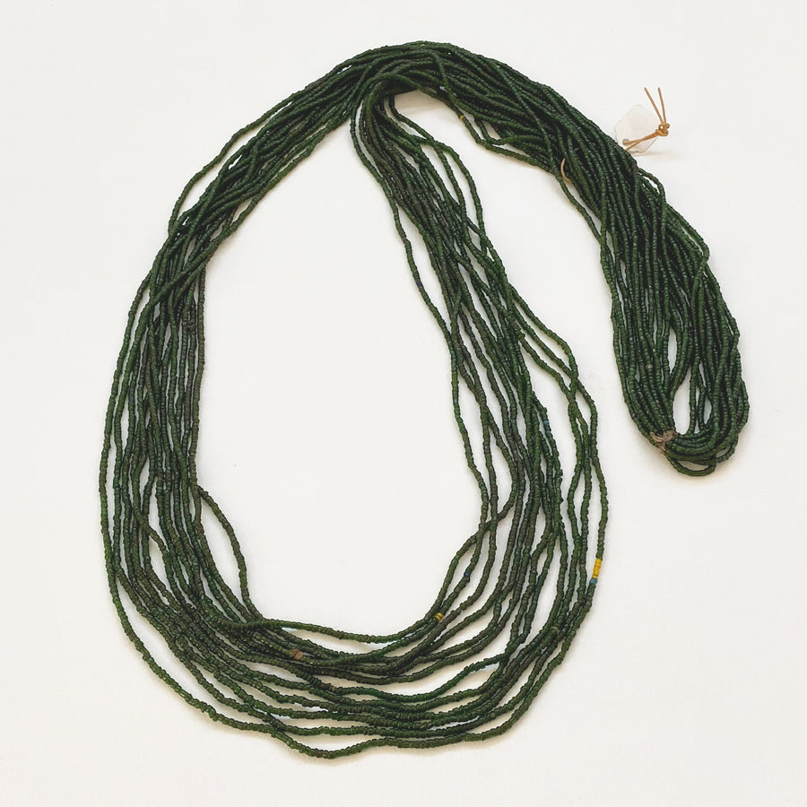 Multi-strand glass beaded necklace (106_IND_014j)