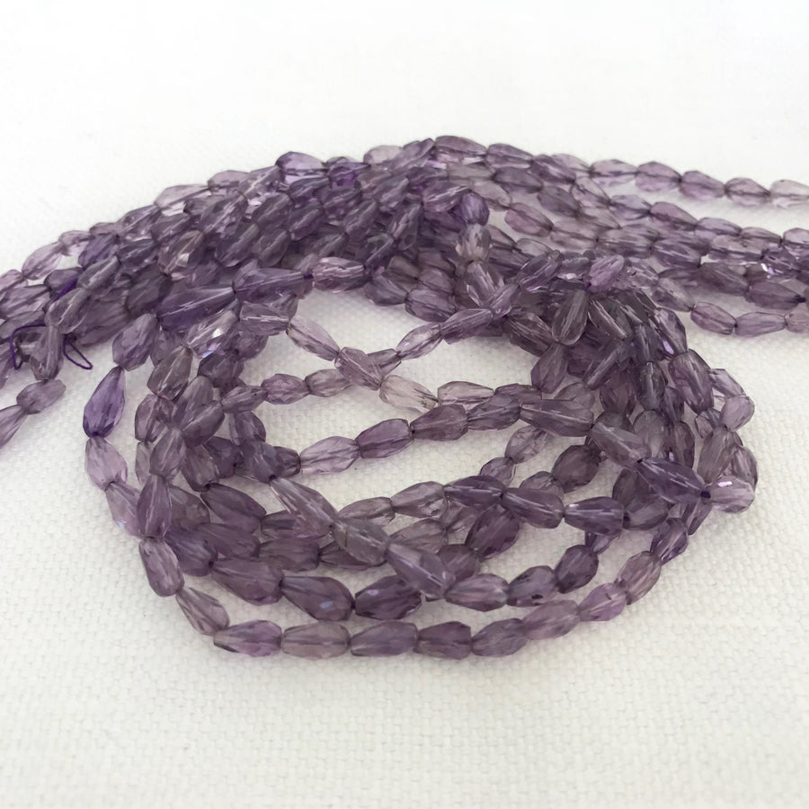 Amethyst Faceted Tear Bead Strand (AME_040)