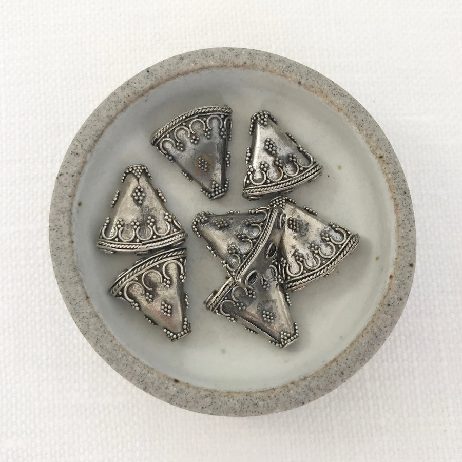 Bali/India Silver Granulated Triangle Bead (BAS_183)