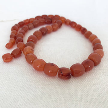 Carnelian Oval, Barrel Graduated Bead Strand (CAR_016)