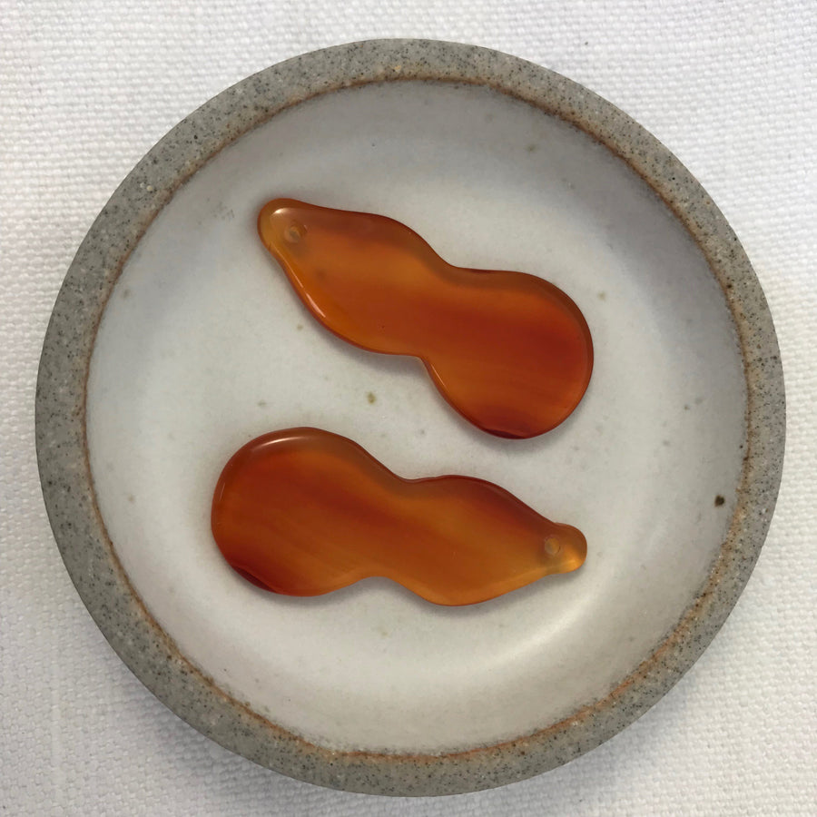 Carnelian Flat, Smooth Gourd Pendant (CAR_041)