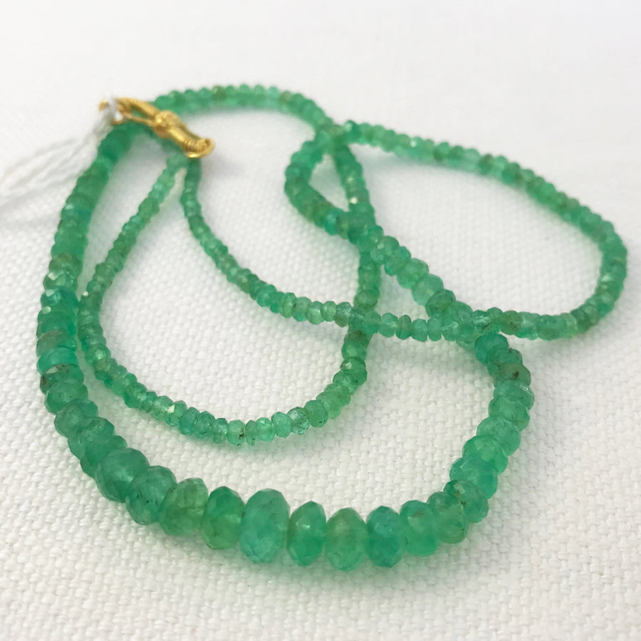 Emerald Faceted Rondelle Graduated, 22K Gold Clasp Bead Strand (EME_005j)