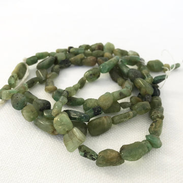 Emerald Nugget Bead Strand (EME_015)