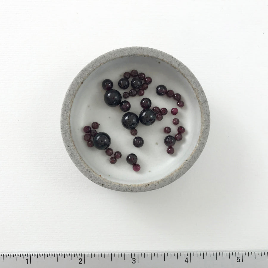 Garnet Round Bead (GAR-G020)