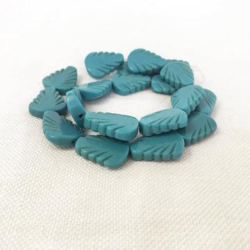 Howlite Carved Leaf Bead Strand (HOW_001)