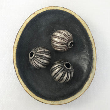 Silver  Round Bead (INS_006)
