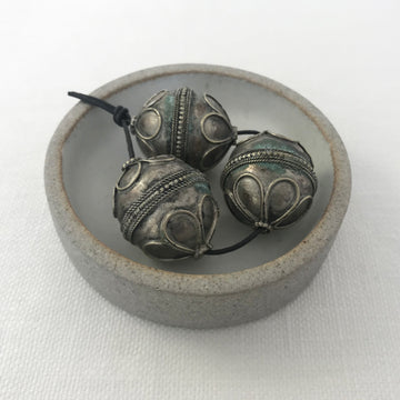 Silver  Oval Bead (INS_012)