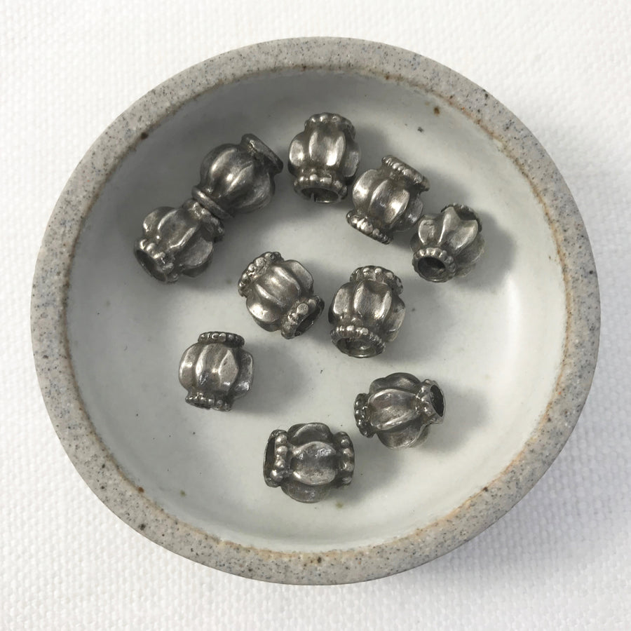 Silver Fluted Oval Bead (INS-G021)