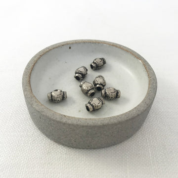 Silver  Oval Bead (INS_035)