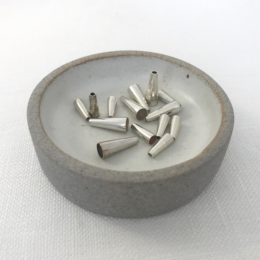 Silver Pair Cone Bead Cap (INS-G056)