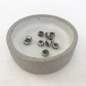 Silver  Heishi Bead (INS_076)