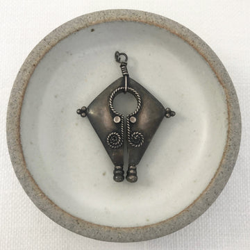 Silver  Unique shapes Pendant (INS_096)