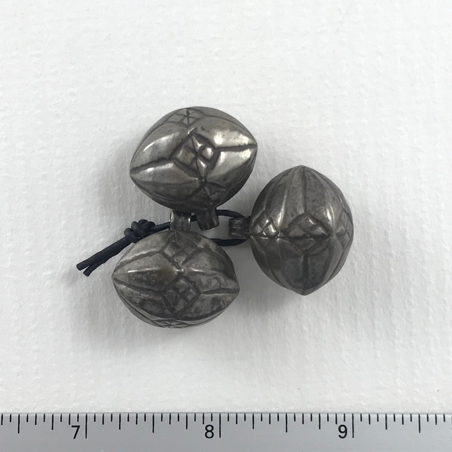 Silver  Oval Pendant (INS_108)