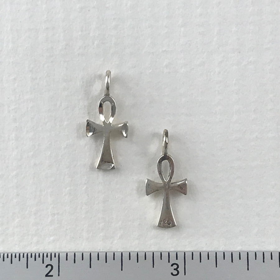 Tiny Silver Ankh Pendant (INS_155)
