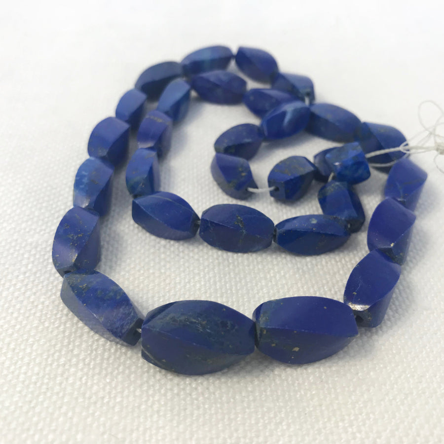 Lapis Faceted Oval Graduated Bead Strand (LAP_019)
