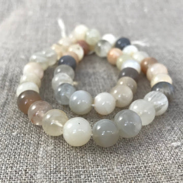 Moonstone Round Bead Strand (MOO_025)