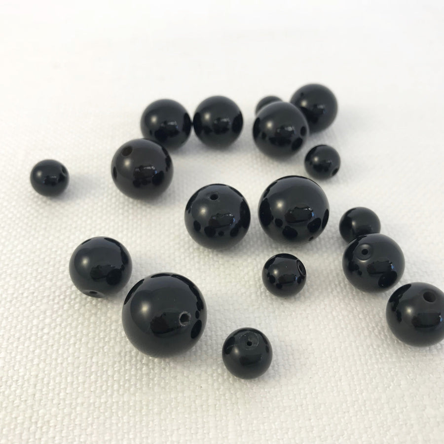 Black Onyx Faceted Round Bead Strand (ONX-G010)