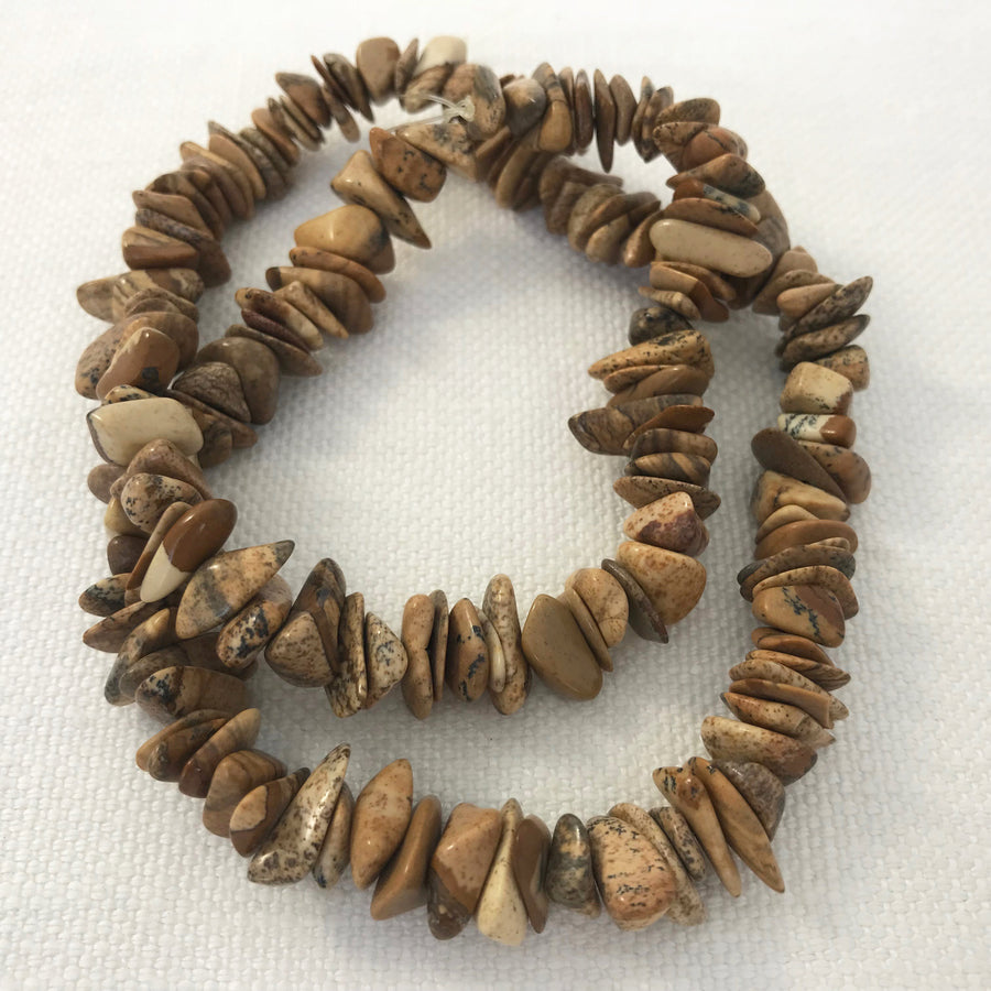 Picture Jasper Chip Bead Strand (PIC_001)