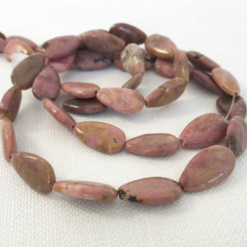 Rhodonite Tear Bead Strand (RHD_004)