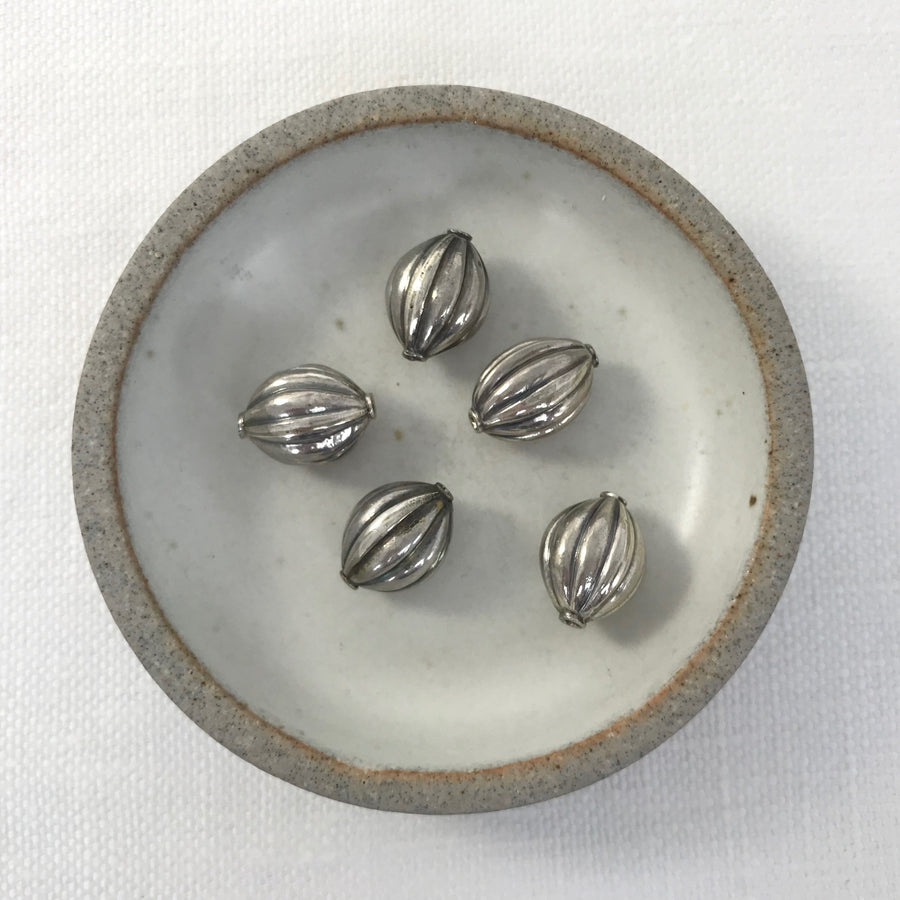 Silver Striated Oval Bead (SLS_034)