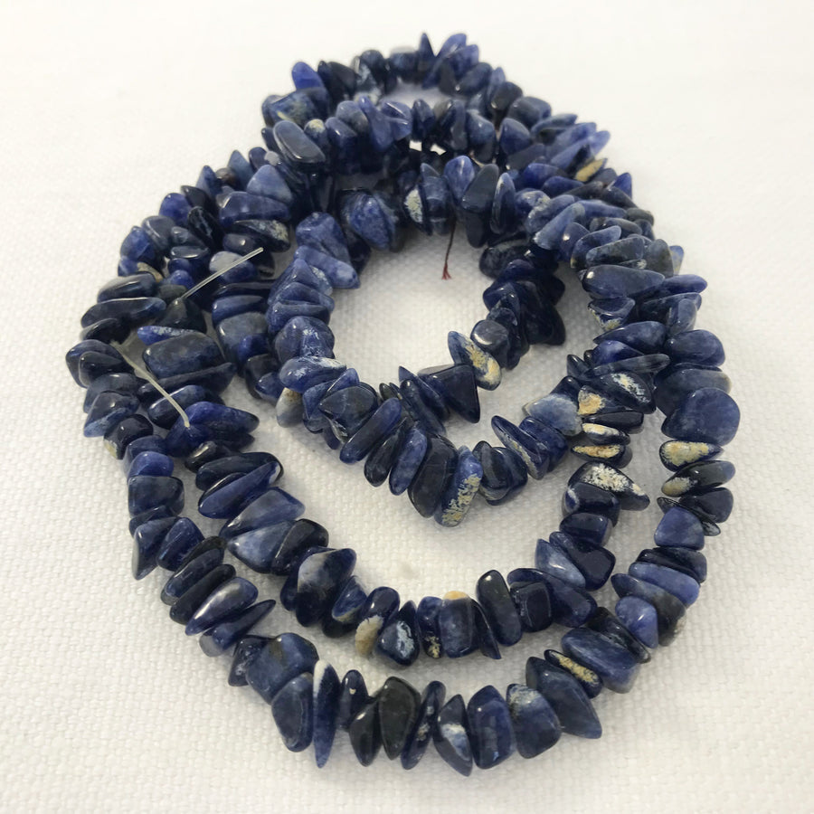 Sodalite Chip Bead Strand (SOD_005)