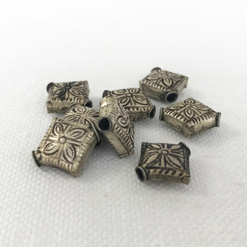 Thai Silver Hammered Square Bead (THS_039)