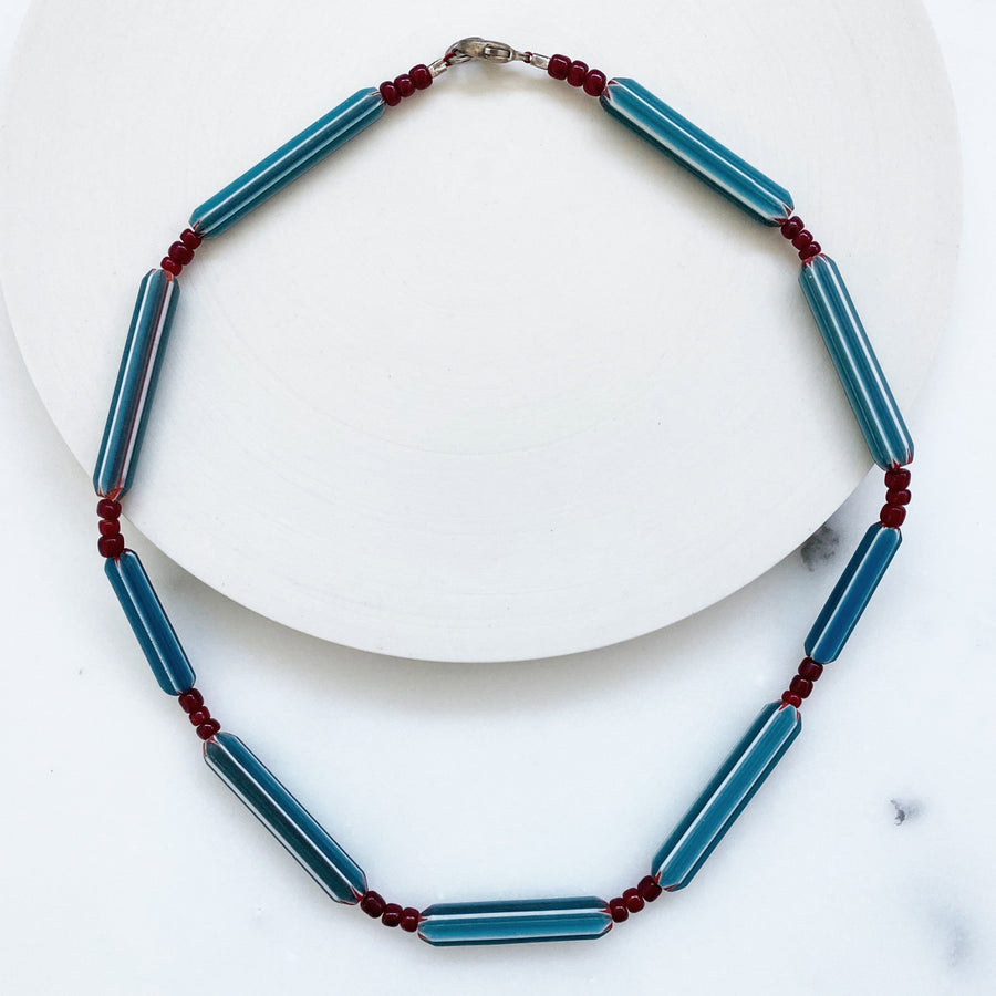 Glass Chevron Necklace With Red Spacer Beads (VIN_008j)